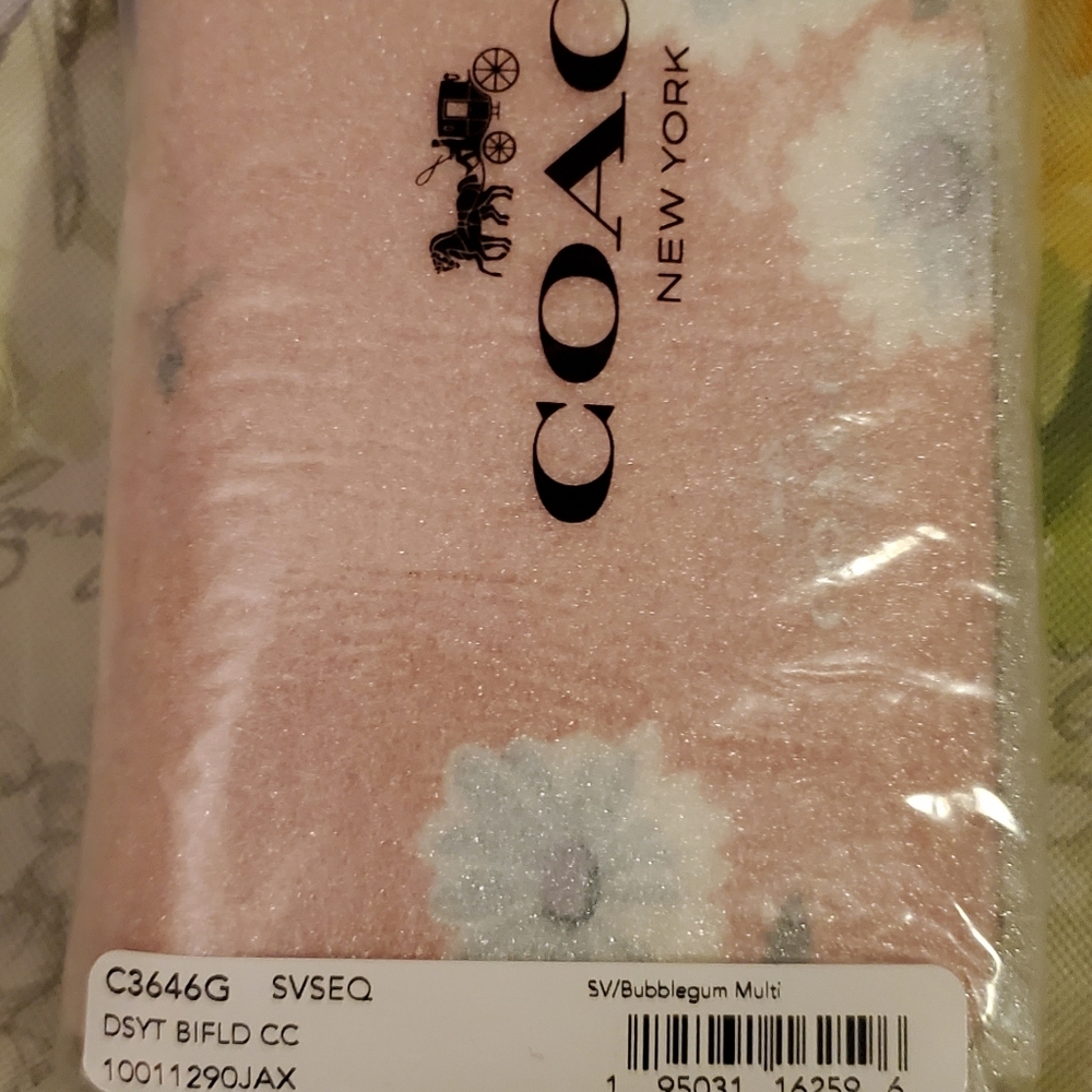 Coach Pink Daisy Card Case - Picture 8 of 8